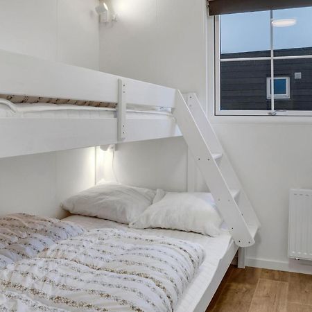 Amazing Apartment In Vaeggerlose With Kitchenette Bøtø By Zewnętrze zdjęcie