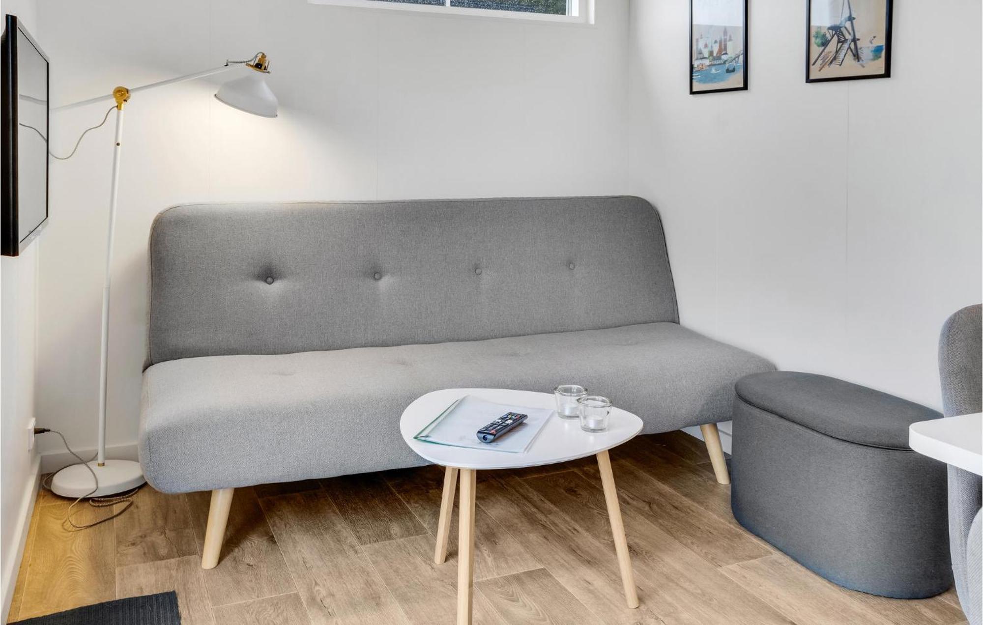 Amazing Apartment In Vaeggerlose With Kitchenette Bøtø By Zewnętrze zdjęcie